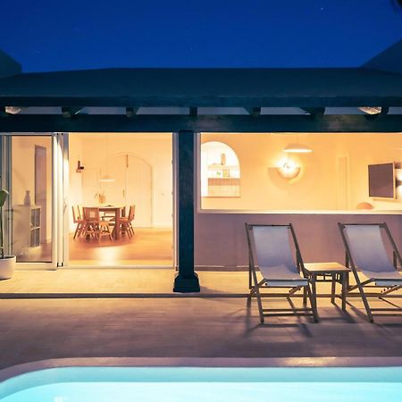 Villa Tropico - Design House With Pool In Corralejo Luaran gambar