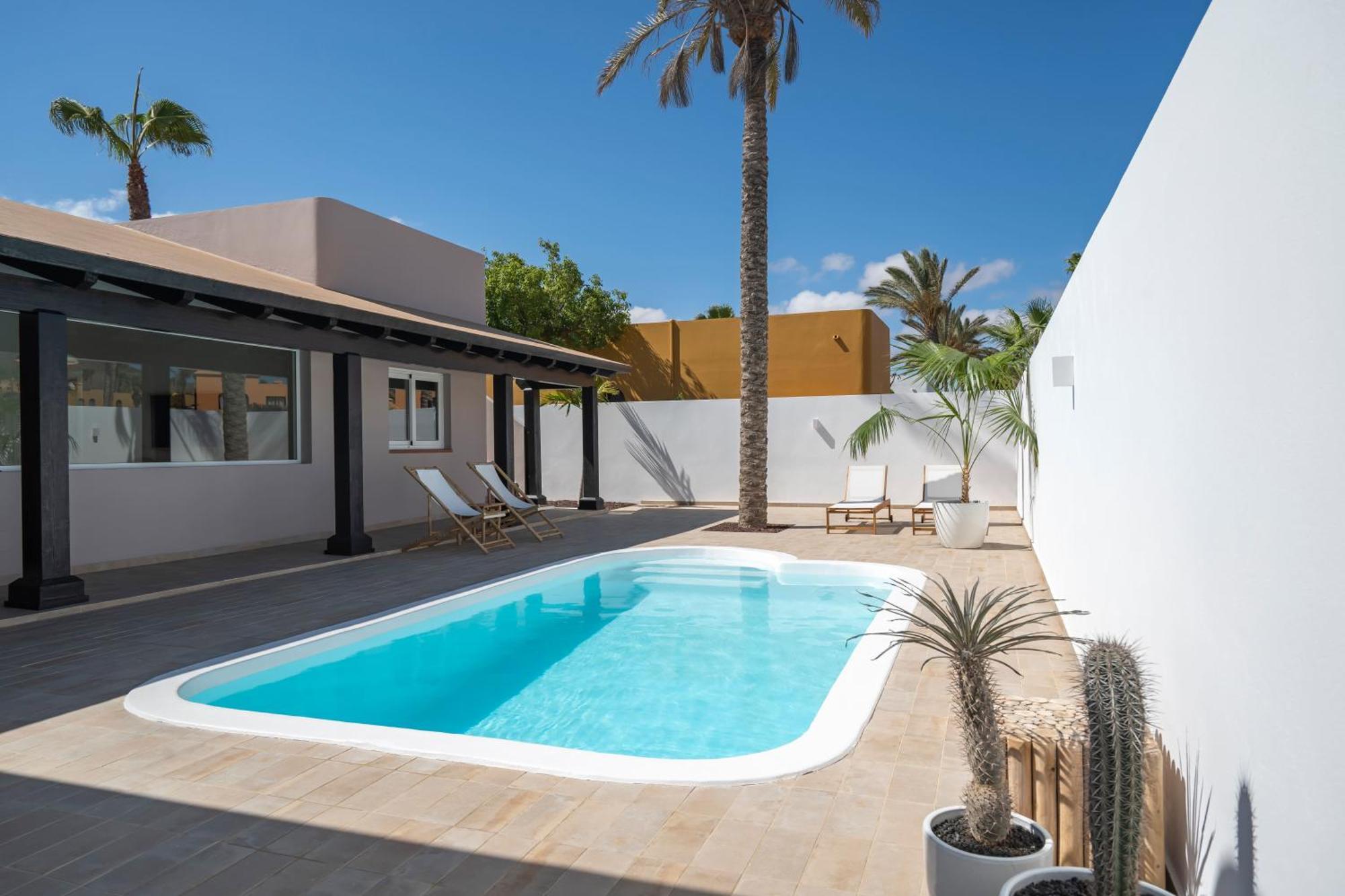Villa Tropico - Design House With Pool In Corralejo Luaran gambar